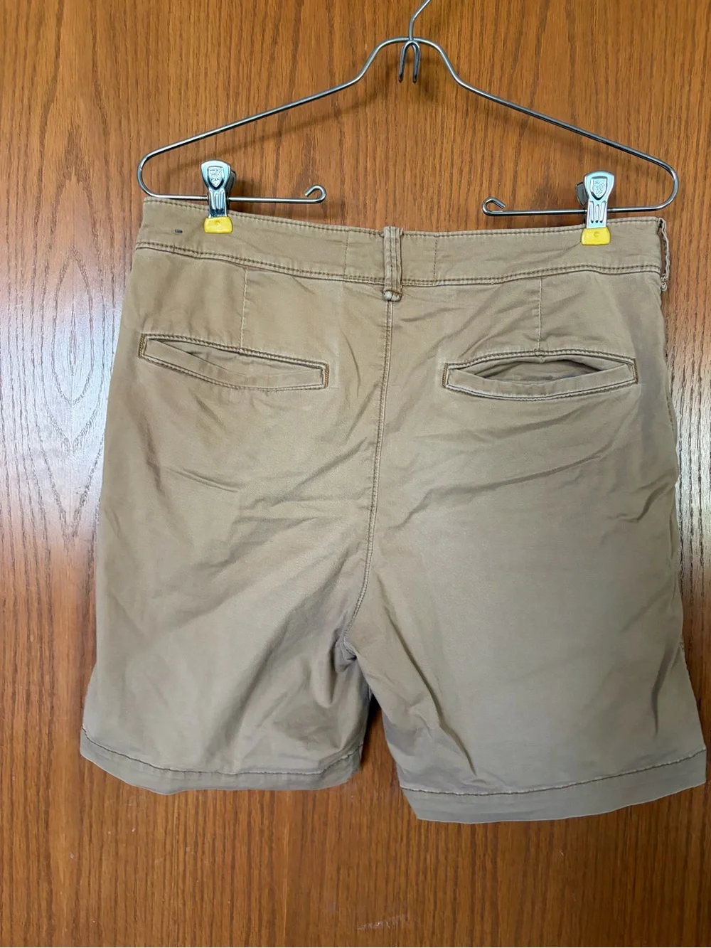 Hollister Men's Chino Shorts - Khaki